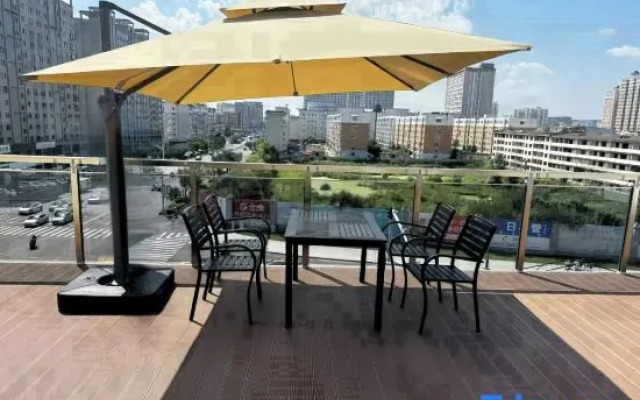 Noa Hotel (Yanji Korean Folk Park)