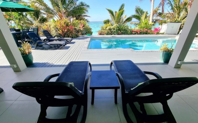 Natura Beach Pool Villa 2