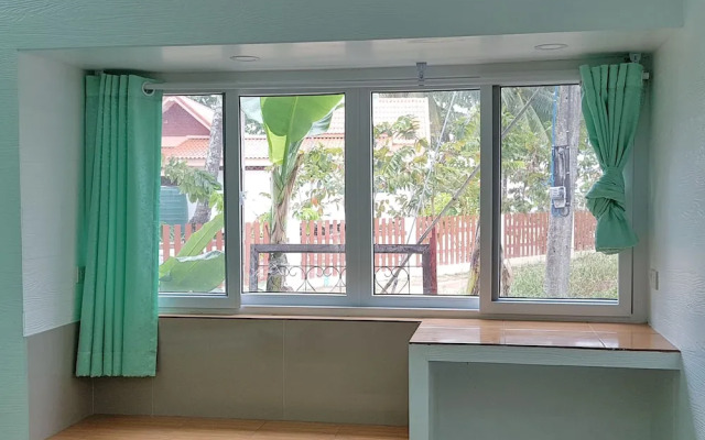 Koh Mook Hostel
