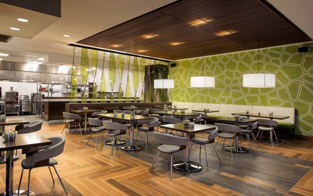 Courtyard by Marriott Calgary South