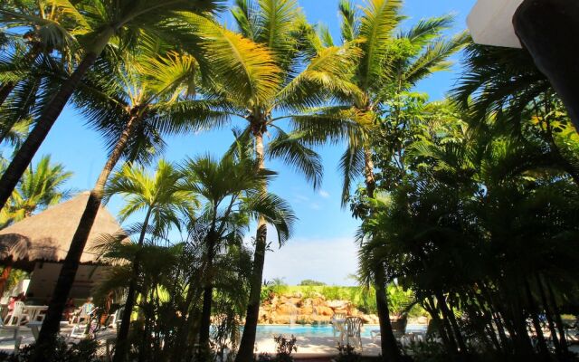 Les Alizes near Beach