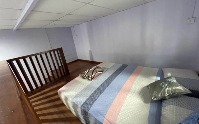 OYO Home  90588 Nadine Guesthouse