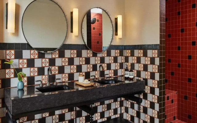 Downtown Los Angeles Proper Hotel, a Member of Design Hotels