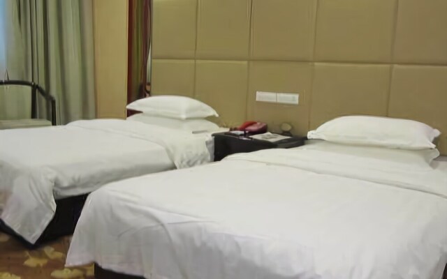 Liping Grand Hotel