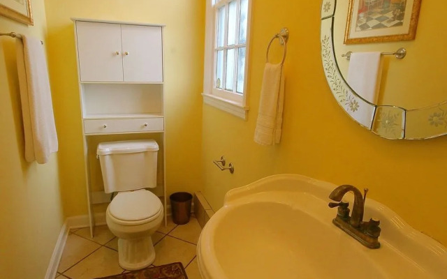 Historic District East by S.D.V.