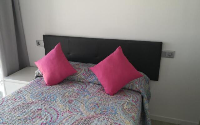 Skol 406A by Completely Marbella