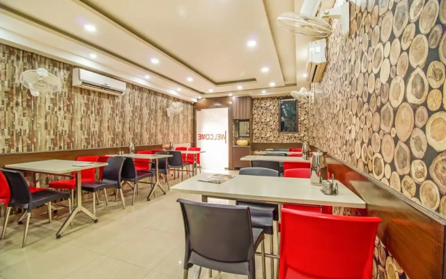 FabHotel Ashneer Residency
