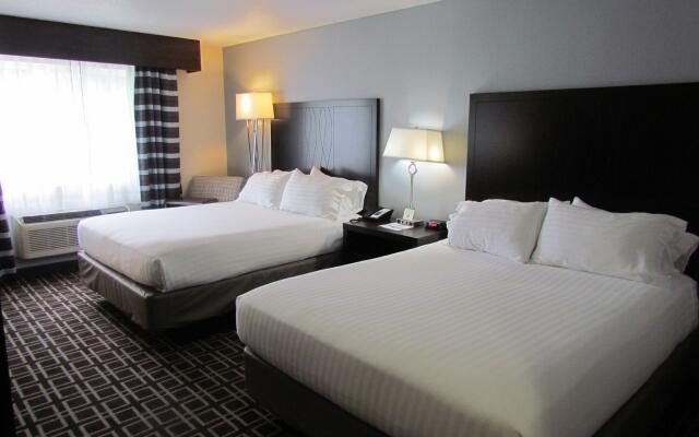 Holiday Inn Express Le Claire Riverfront-Davenport, an IHG Hotel