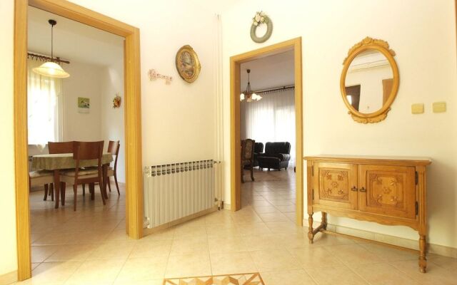 Apartment 1704