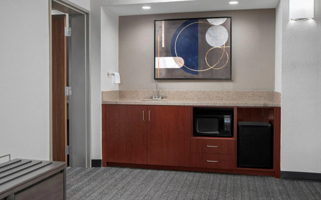 Courtyard by Marriott Jacksonville Butler Boulevard