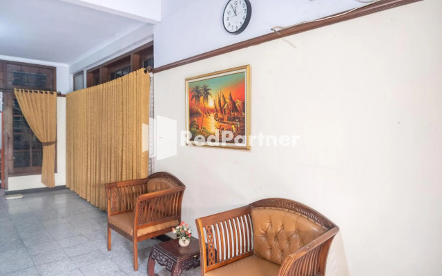 OYO 3892 Athaya Guesthouse Syariah
