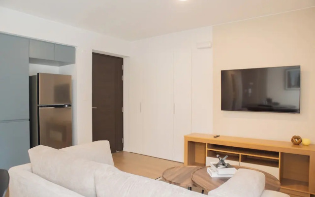 Select by Wynwood House