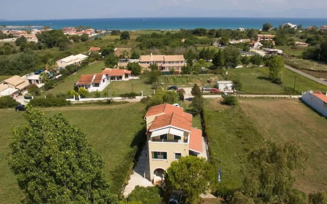 Sausan Apartments
