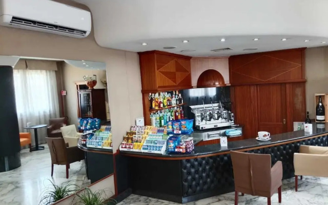 Hotel La Fayette Licola