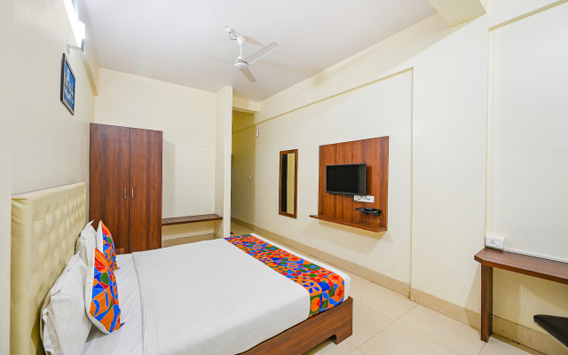 Capital O 28034 Triple Tree Hotels & Resorts