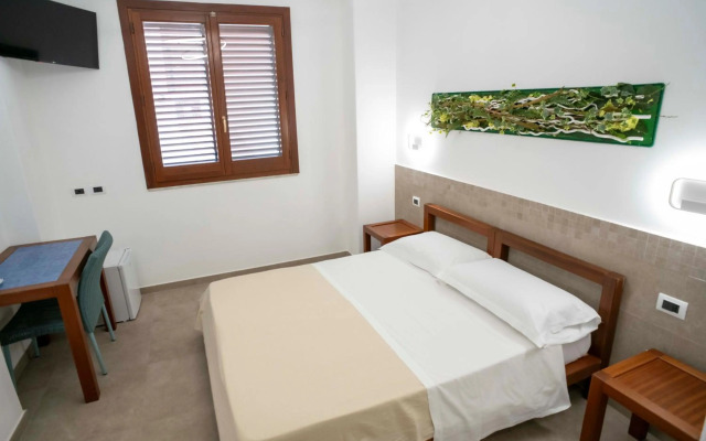 Petit Hotel