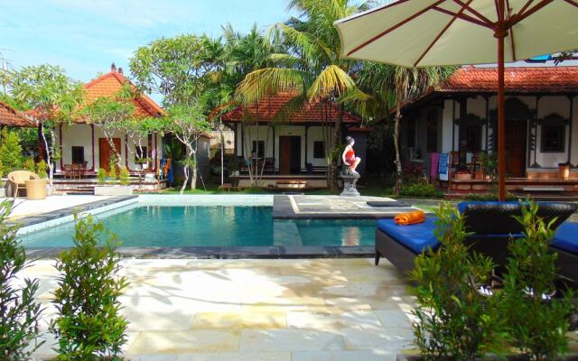 Leggies Bungalows