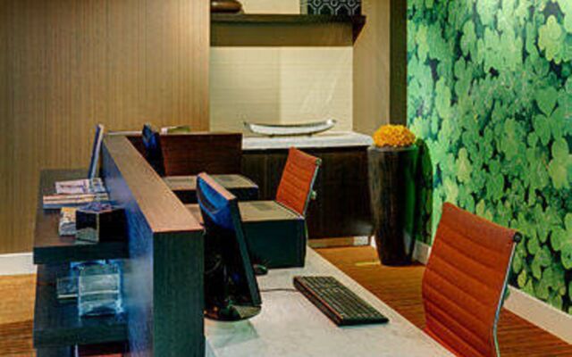 Courtyard by Marriott Ventura Simi Valley