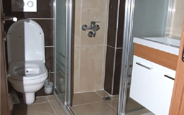 Nisan Hill Hotel