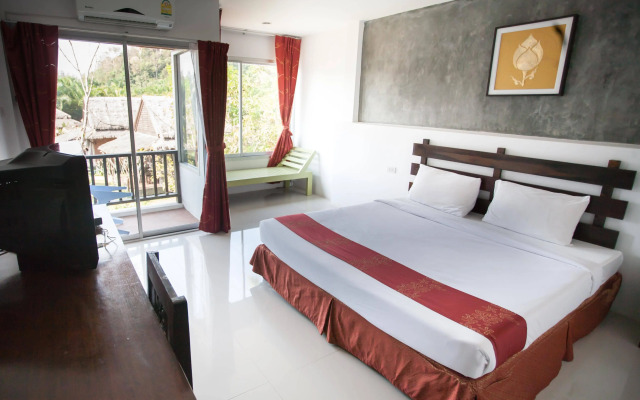 Nana Beach Hotel