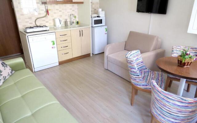 Istanberry Sunshine Flats