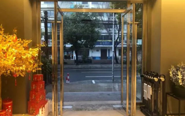 SUSHIHOTEL(QibaolianmingRoadstore）