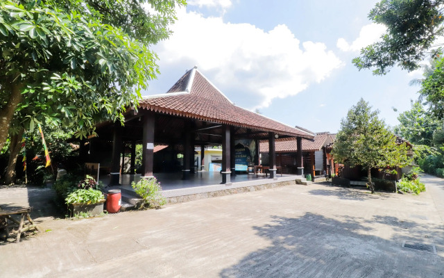 Omah Rohadi Syariah by Ndalem Beong