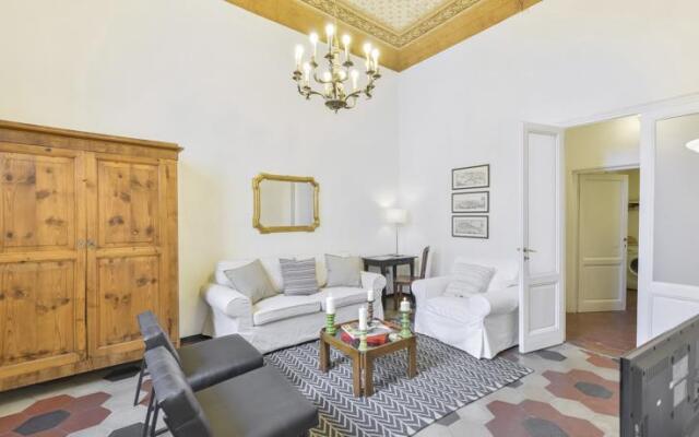 Porta Rossa Suite Halldis Apartments