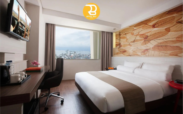 FOX Lite Royal Bay Makassar