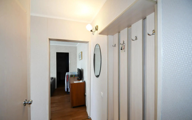 Apartments on Neftezavodskaya street 3