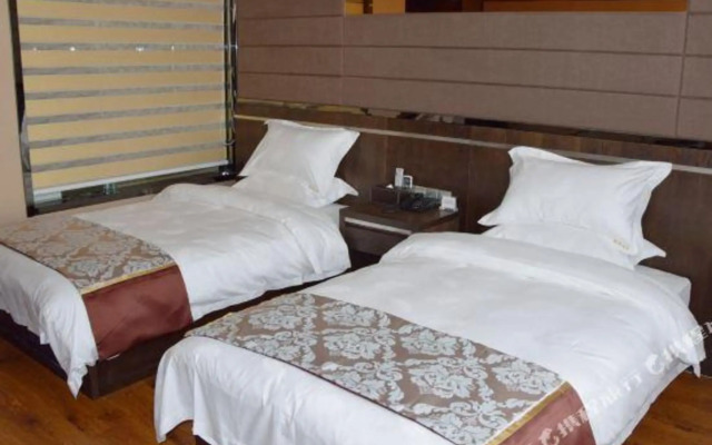 Huijin Business Hotel