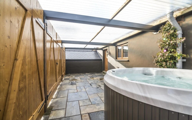 Lavender - Luxurious Barn Conversion