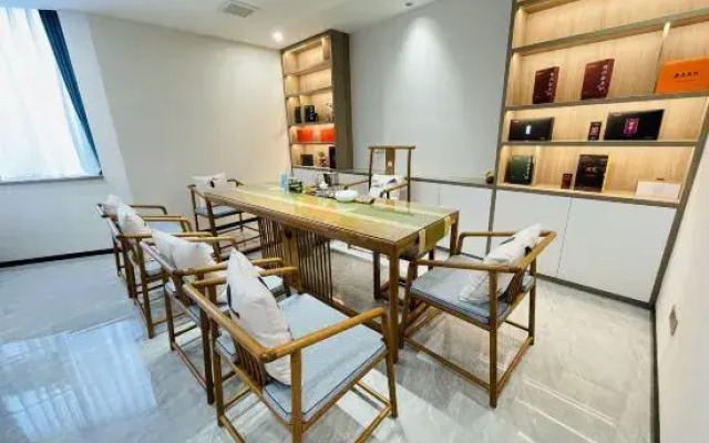 Longyan Wuping Zijin Hotel