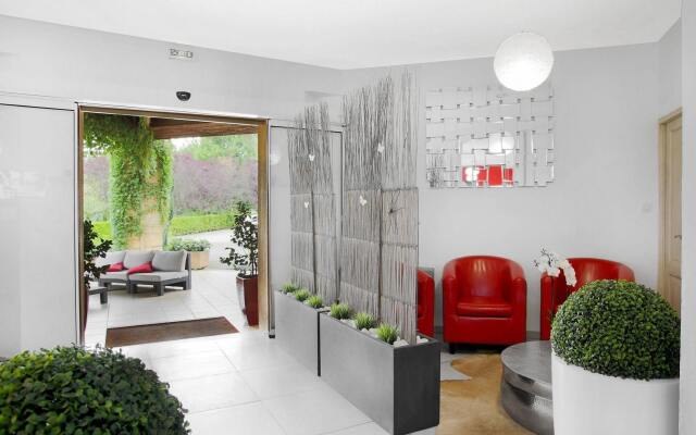 Hôtel Le Clos Roussillon