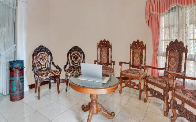 SPOT ON 90539 Taman Borobudur Guest House