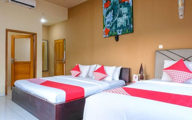 OYO 992 Semilir Senggigi Inn
