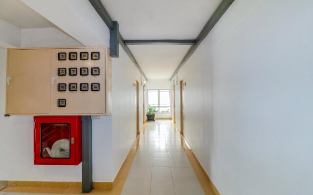 Gems Park Apartment