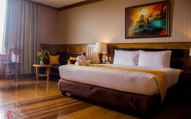 Alta D' Tagaytay Hotel