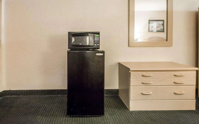 Rodeway Inn Gainesville - University Area