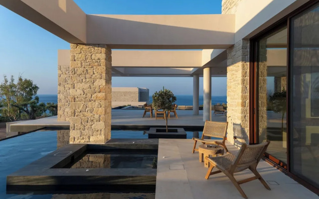 Seanatra Luxury Villas