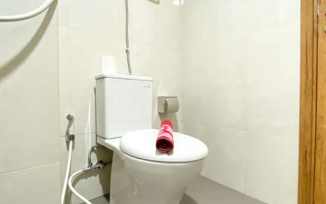 Comfy Studio At LRT City Jatibening Apartment