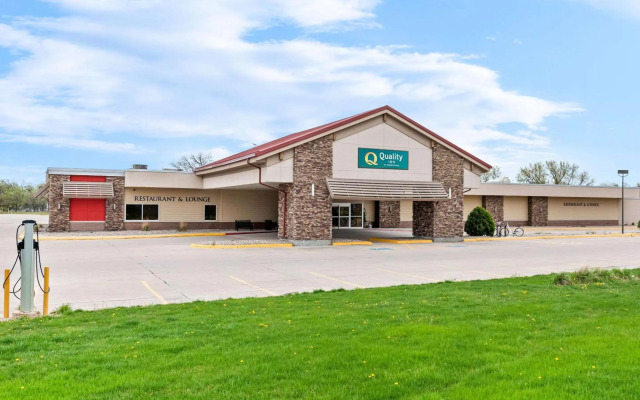 Quality Inn & Suites Columbus