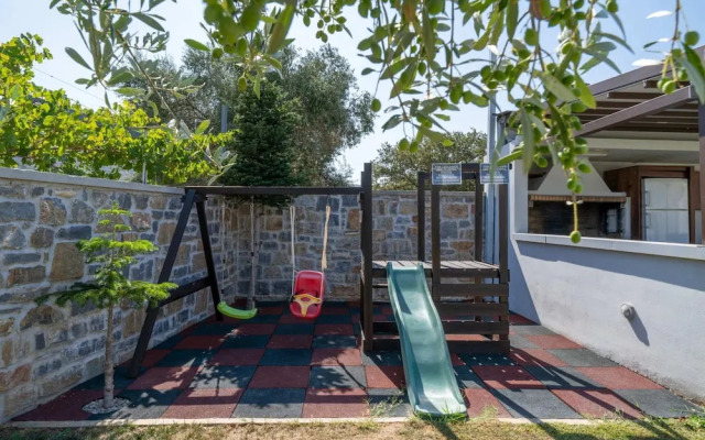 Villa Liatiko With Private Pool