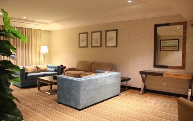 Rawda Suites Hotel )