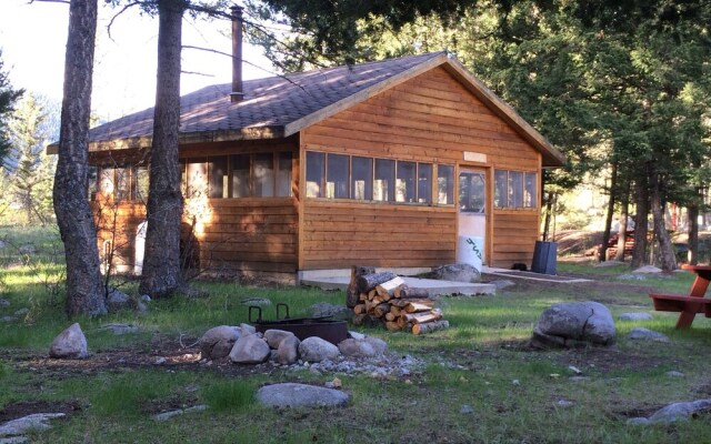 Boulder Creek Lodge - Campsite