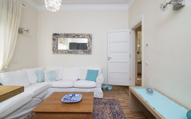 The Holiday Apartments