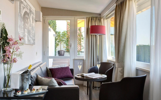 Hotel Artemide