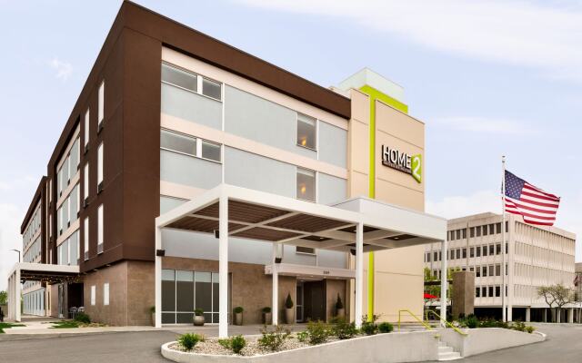 Home2 Suites by Hilton Cleveland Beachwood