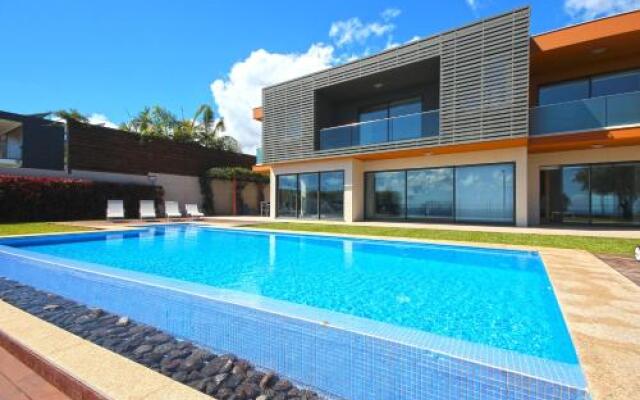 Villa Solmar by HR Madeira