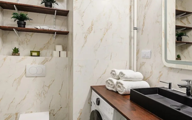 Lumina 15th Floor Apartment in Warsaw